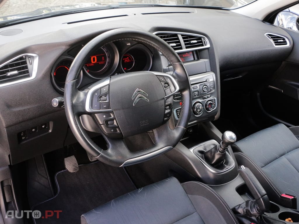 Citroen C4 1.6 e-HDi Exclusive