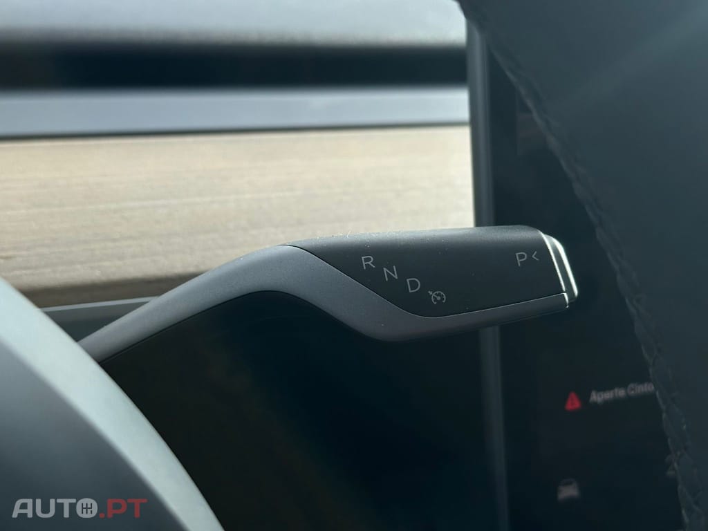 Tesla Model Y Long Range Dual Motor AWD
