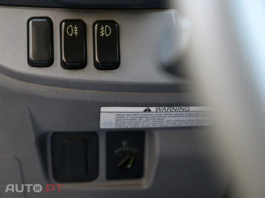 Mitsubishi Canter 3C13 c/ bascula