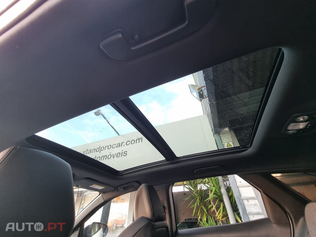 Peugeot 3008 1.6 PureTech GT EAT8