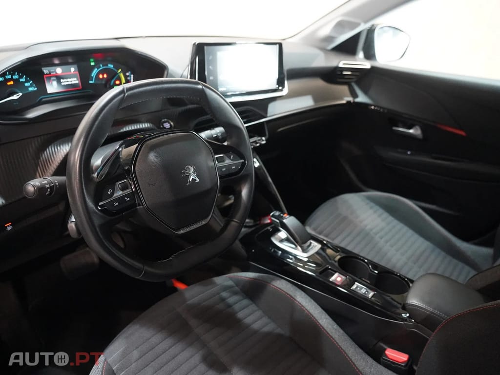 Peugeot E-208 50 kWh Active Pack