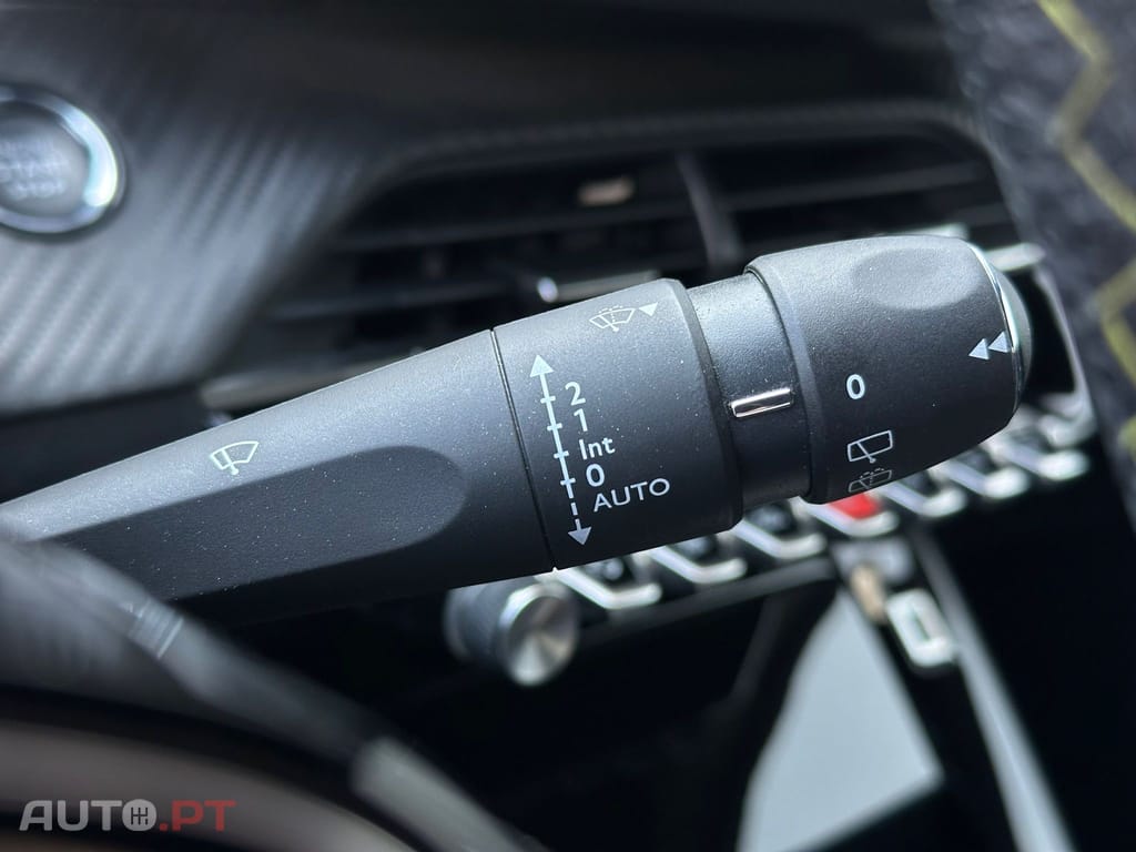 Peugeot E-208 50 kWh GT