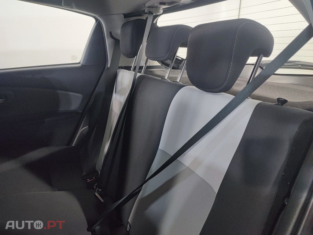 Toyota Yaris 1.5 HSD Comfort