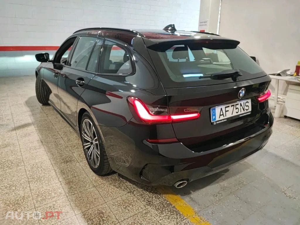 BMW 318 d Touring Pack M Auto