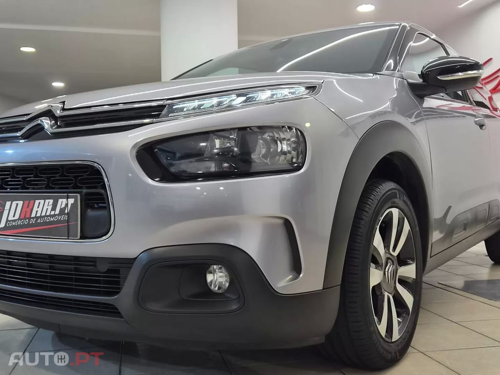 Citroen C4 Cactus 1.5 BlueHDi Shine Pack
