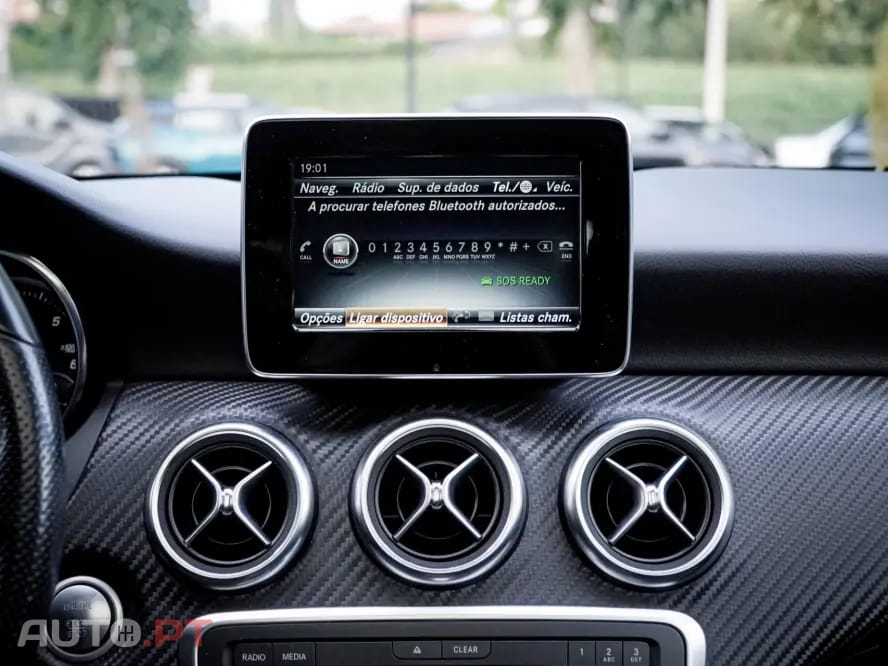 Mercedes-Benz A 180 d AMG Line