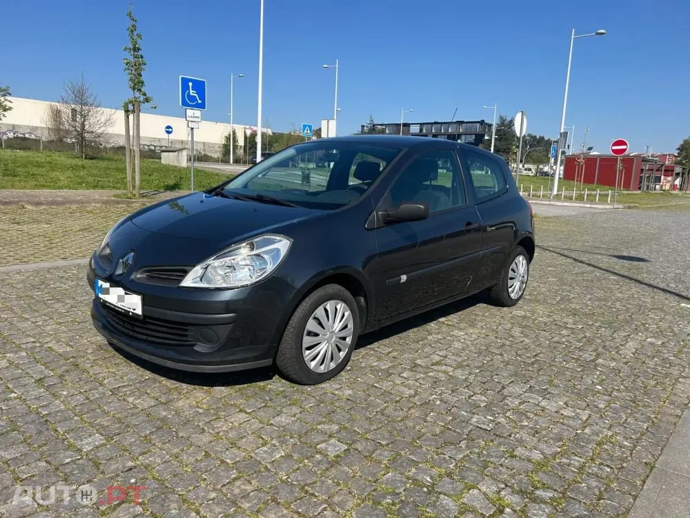 Renault Clio 1.2 16V Confort