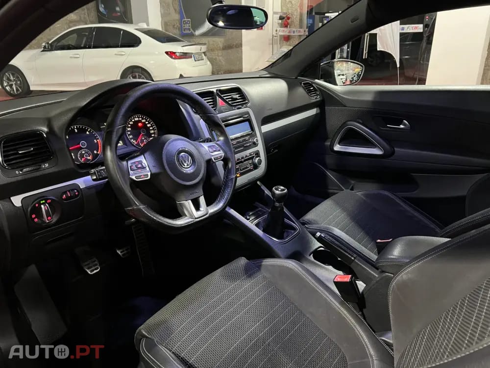 Volkswagen Scirocco 2.0 TDi