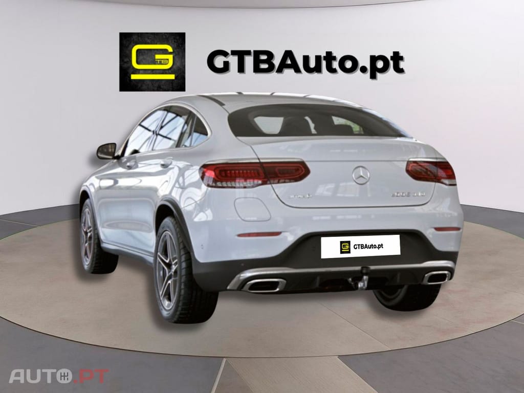 Mercedes-Benz GLC 300 I.V.A DEDUTÍVEL e4M Coupe AMG