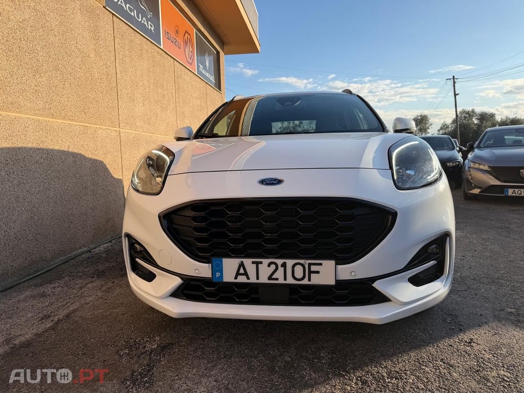 Ford Puma 1.0 EcoBoost MHEV ST-Line X Desgin