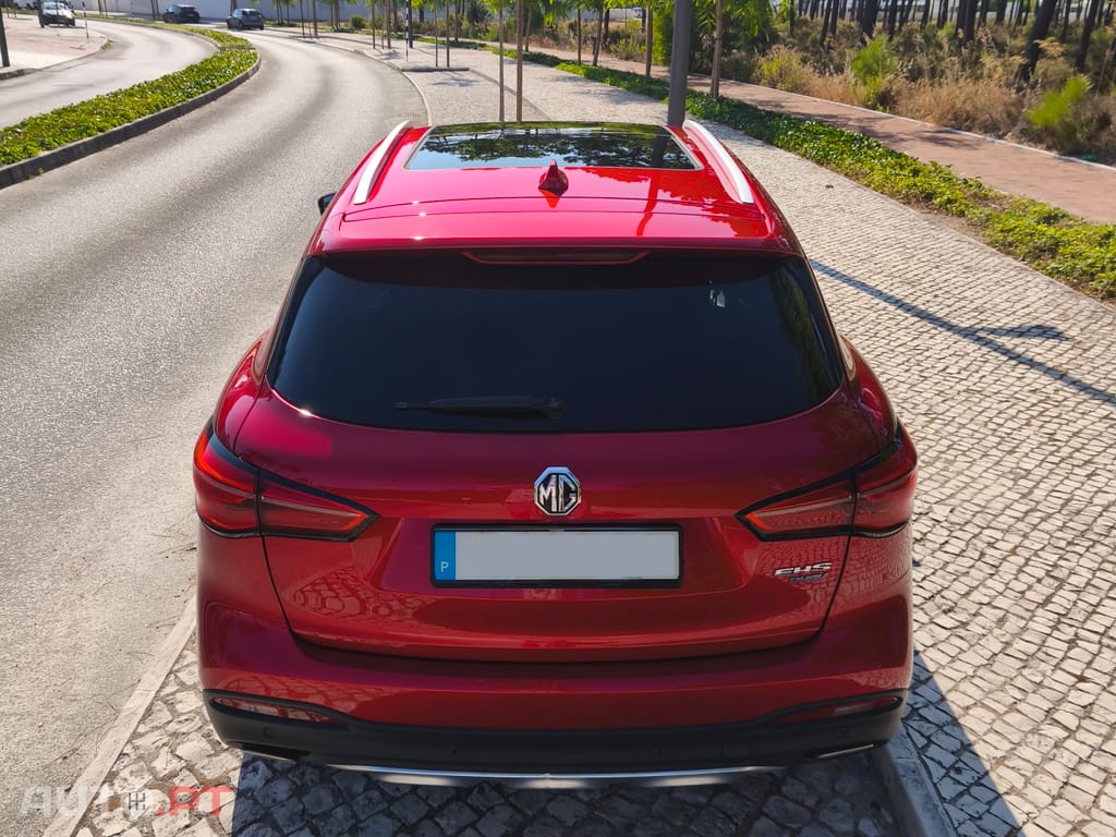 MG EHS Luxury