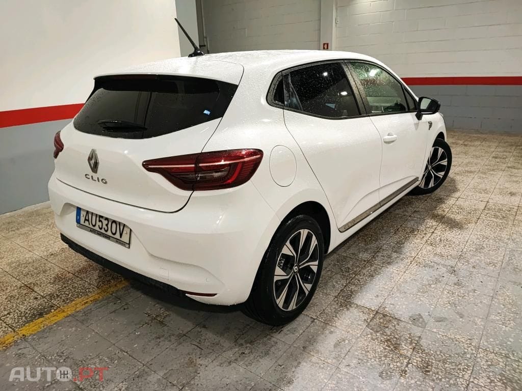 Renault Clio 1.0 TCe Limited Bi-Fuel
