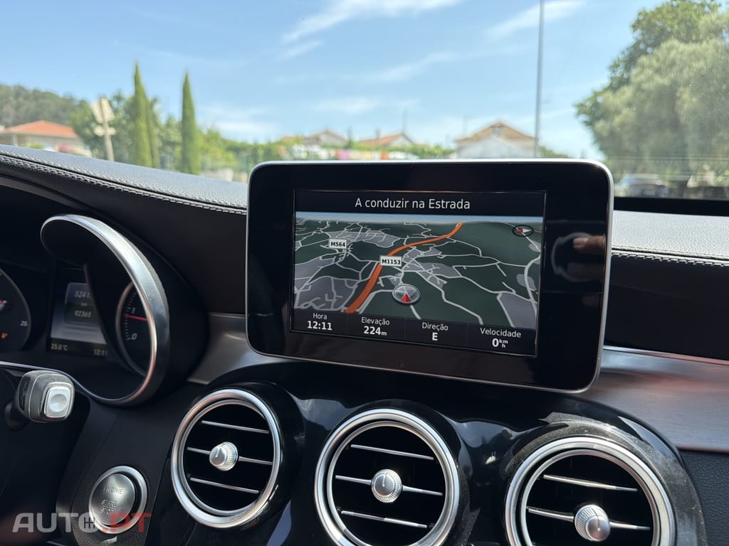 Mercedes-Benz C 300 BlueTEC Hybrid AMG Line