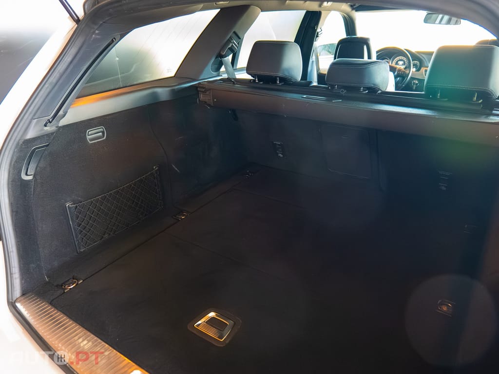 Mercedes-Benz E 250 CDi Avantgarde BlueEfficiency Auto.