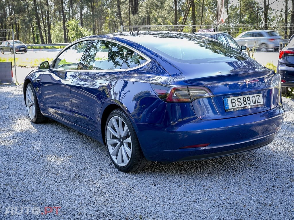 Tesla Model 3 Standard Range Plus RWD