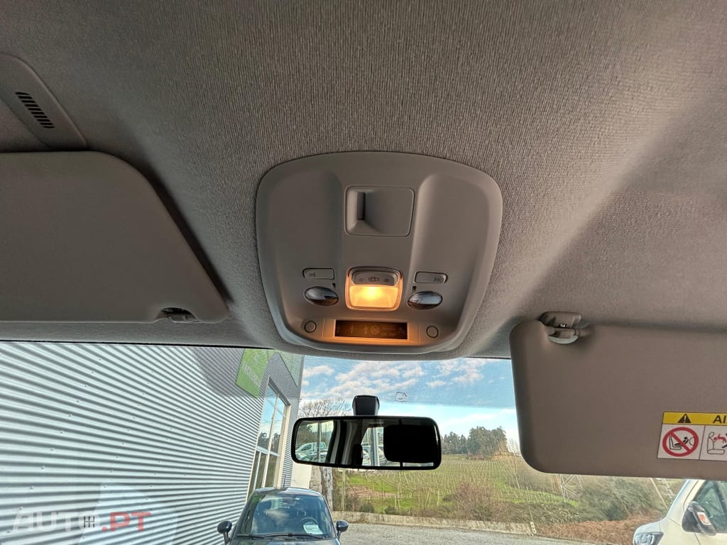 Opel Vivaro 1.5 CDTi L2H1 Essentia Inc