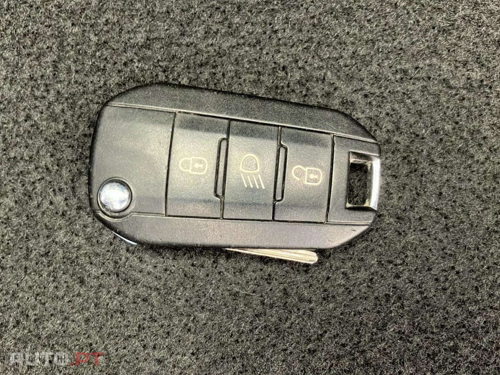 Peugeot 2008 1.2 PureTech Style