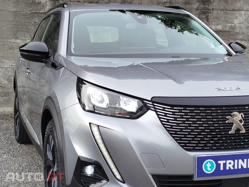 Peugeot 2008 1.2 PureTech Allure EAT8
