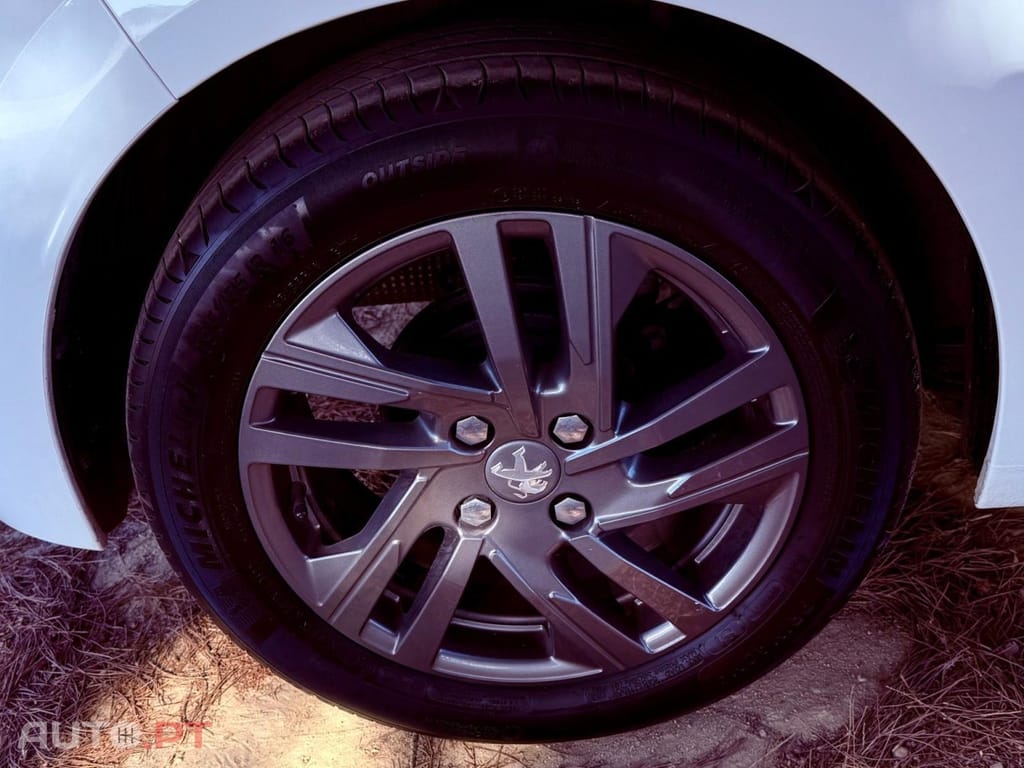 Peugeot 208 1.2 PureTech Active Pack