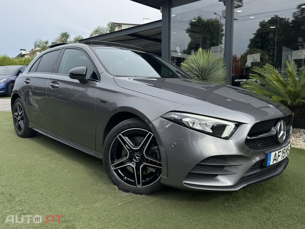 Mercedes-Benz A 250 e AMG Line