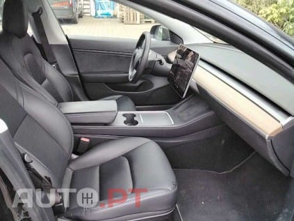 Tesla Model 3 Long Range AWD Dual Motor