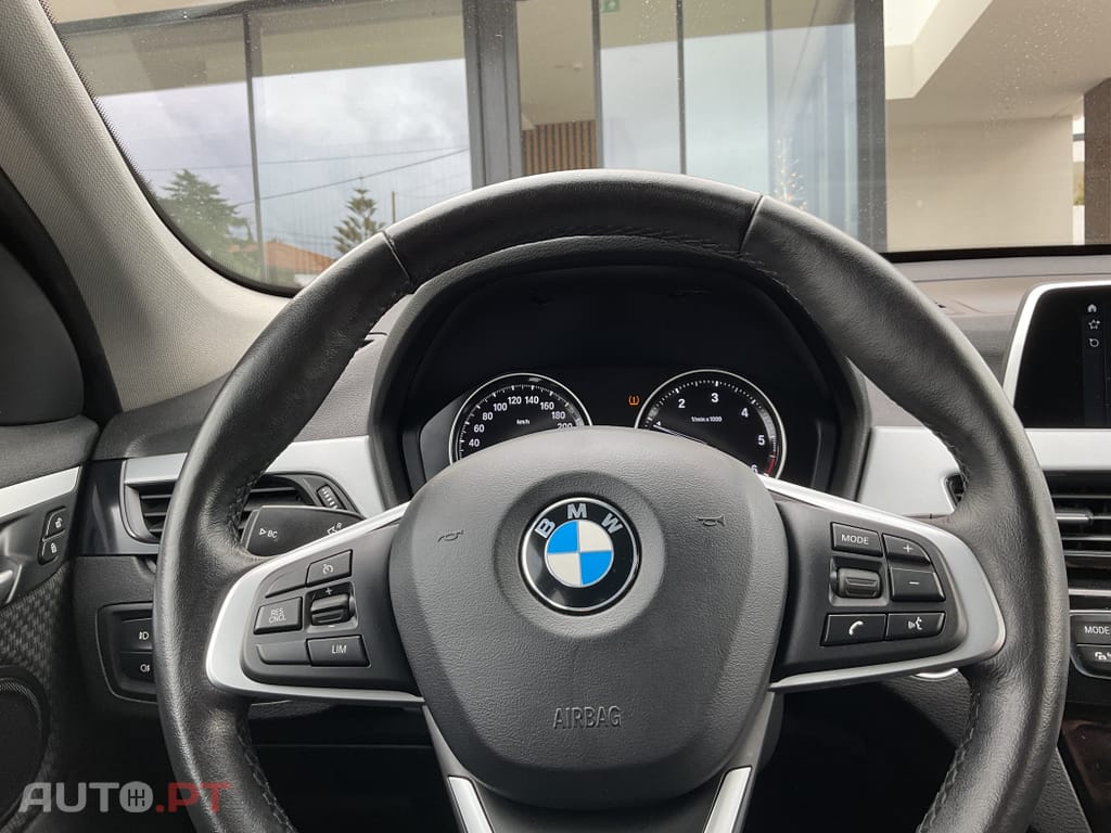 BMW X1 16 d sDrive Auto