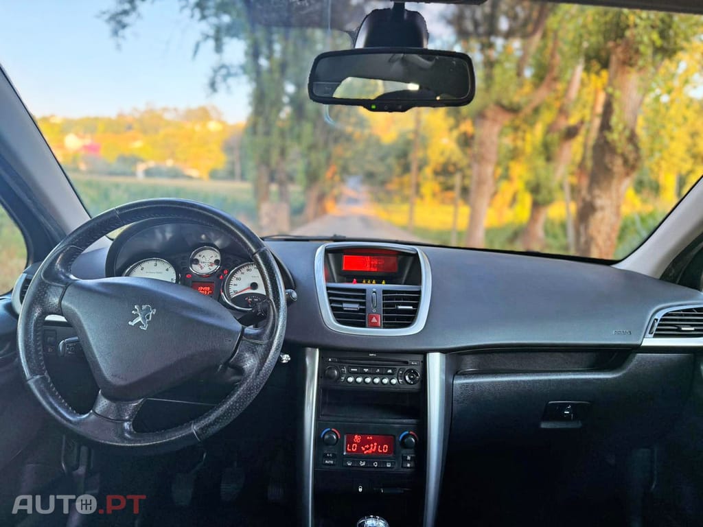 Peugeot 207 SW 1.6 HDi Outdoor FAP