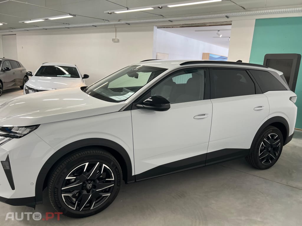 Peugeot 5008 1.2 Hybrid Allure e-DCS6