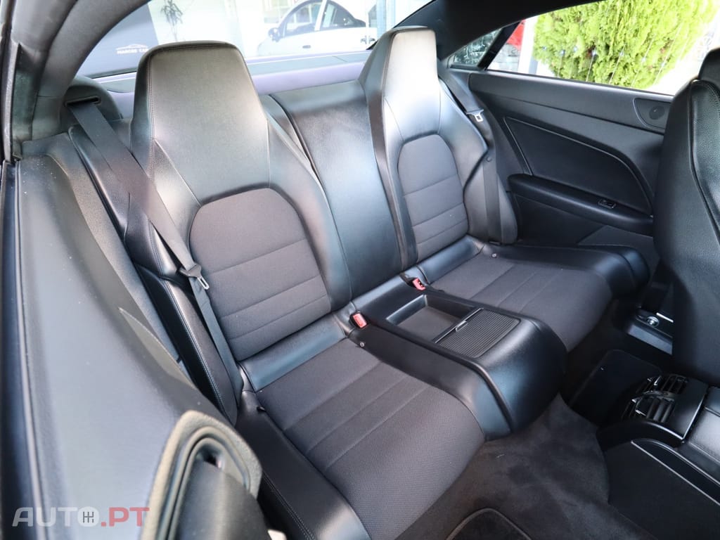 Mercedes-Benz E 220 CDi BlueEfficiency