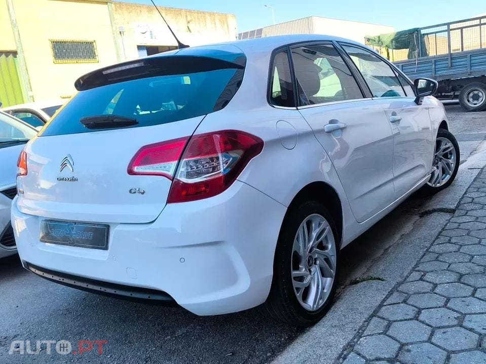 Citroen C4 1.6 e-HDi Exclusive J17 CMP6