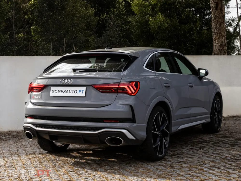 Audi RSQ3 TFSI quattro S tronic