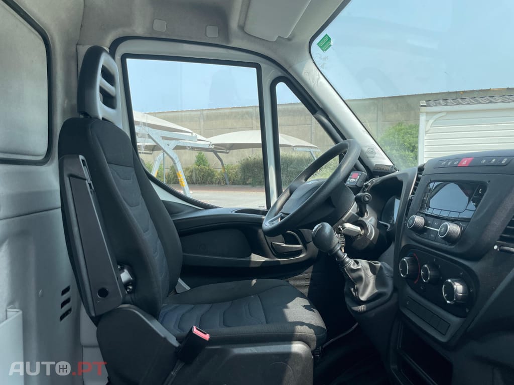 Iveco Daily 35 S 16S D
