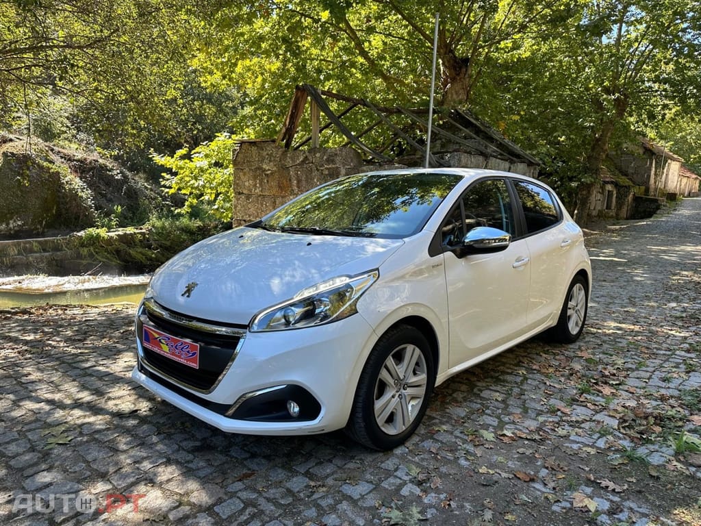 Peugeot 208 1.2 PureTech Style