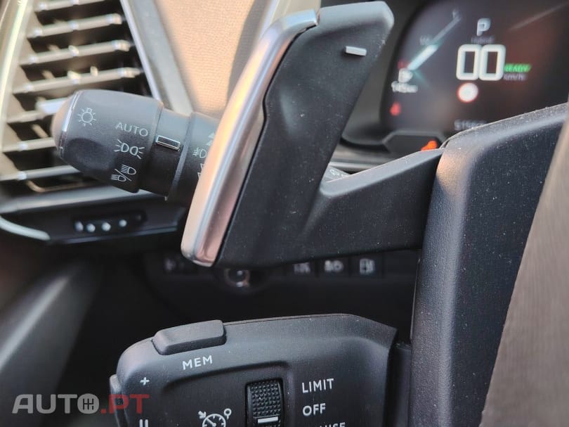 DS DS7 Crossback 1600 cm3 180 cv EAT8 SO CHIC