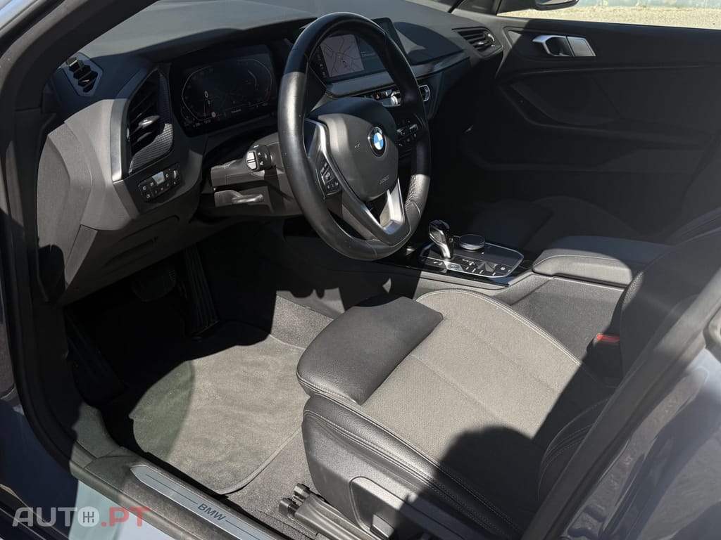 BMW 216 d Advantage