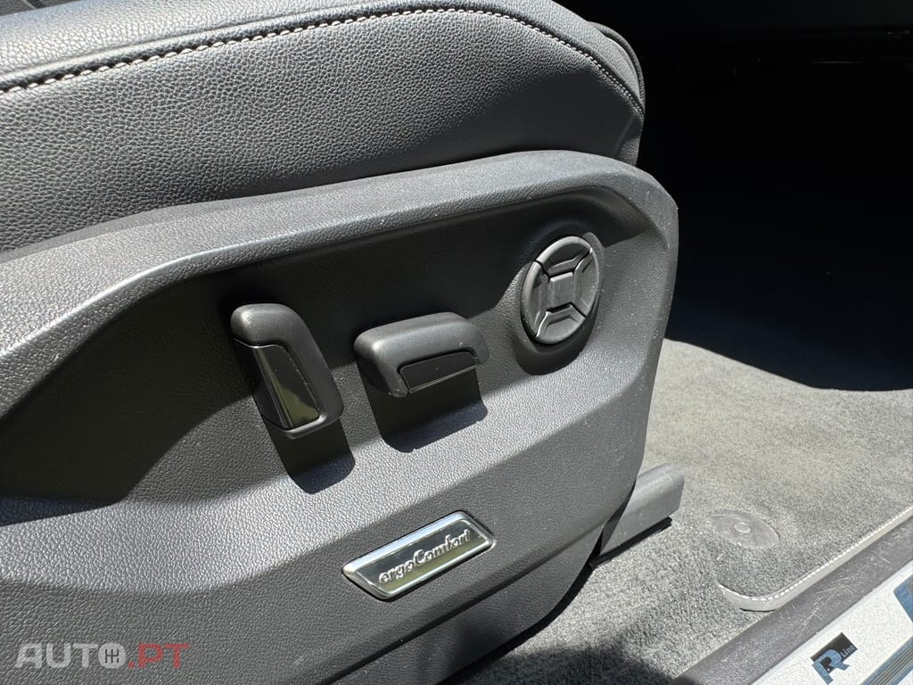 Volkswagen Touareg 3.0 TDI V6 R-Line