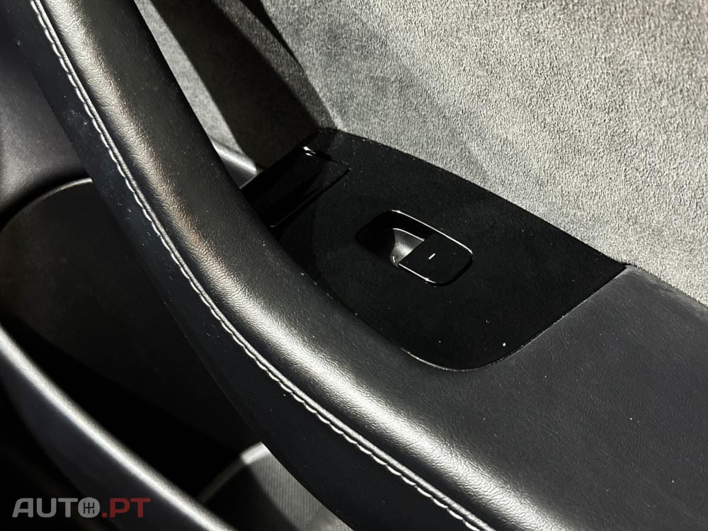 Tesla Model 3 Long-Range Dual Motor AWD