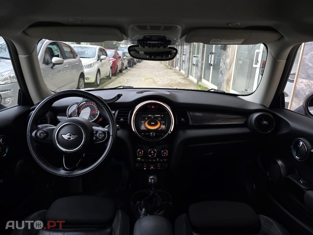 MINI Cooper Cooper S