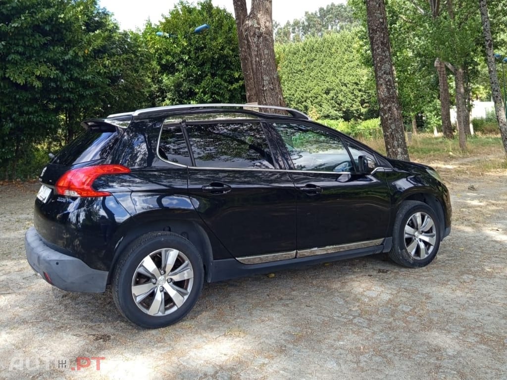 Peugeot 2008 SUV 1.4HDI