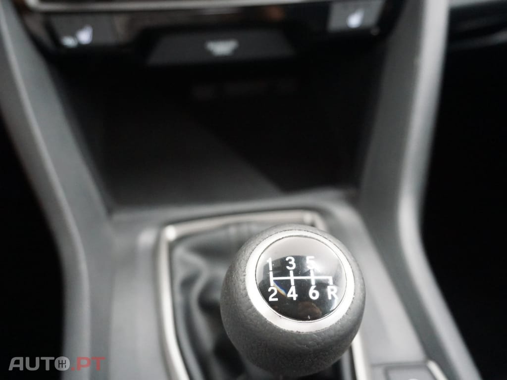 Honda Civic 1.6 i-DTEC Elegance Navi