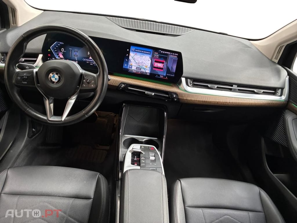 BMW 218 d Line Luxury Auto