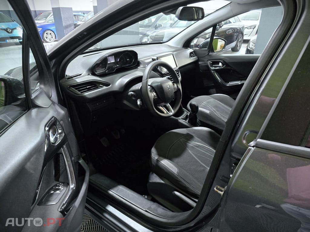 Peugeot 208 1.2 PureTech Active