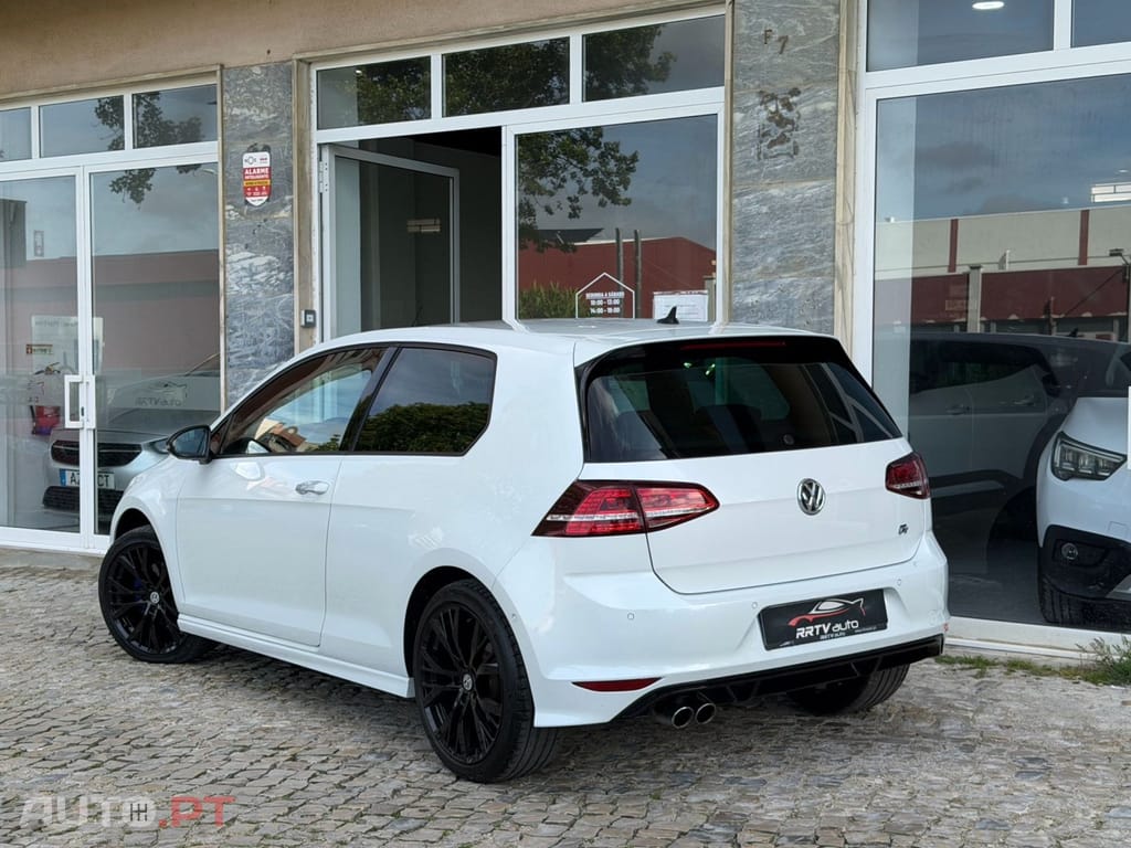 Volkswagen Golf 2.0 TDi Highline