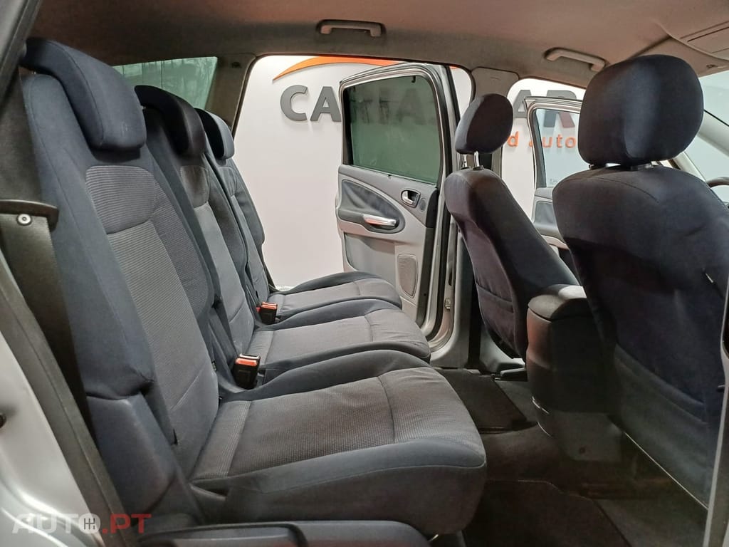 Ford S-Max 1.8 TDCi Titanium 7L
