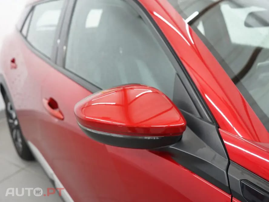 Peugeot 2008 1.2 PureTech Allure Pack