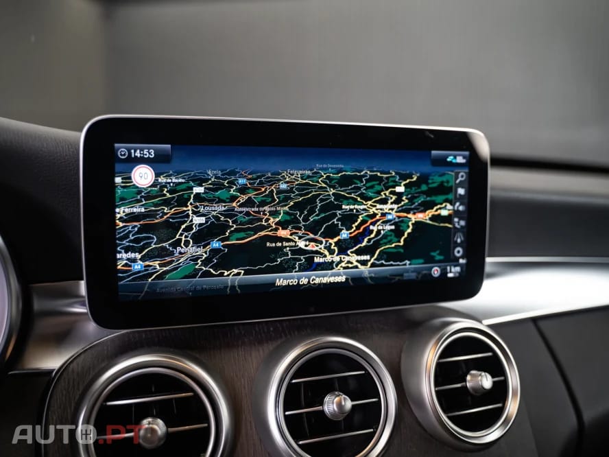 Mercedes-Benz C 300 e AMG Line