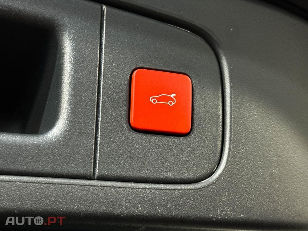 Citroen C5 X 1.6 Hybrid Feel Pack e-EAT8