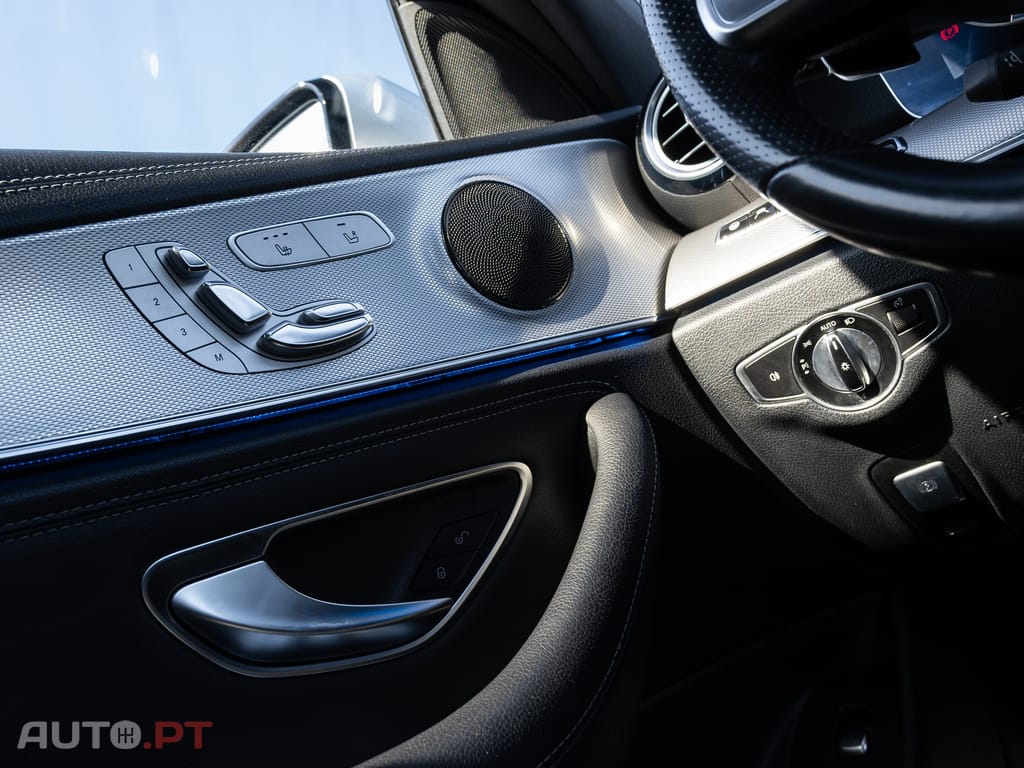 Mercedes-Benz E 300 de AMG Line