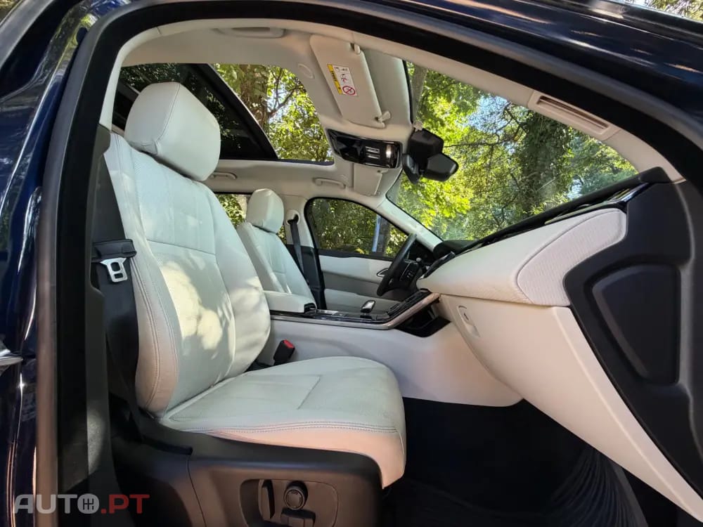 Land Rover Velar D200 S