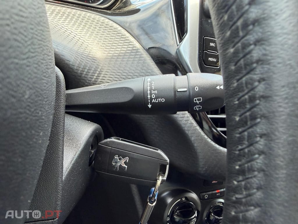 Peugeot 2008 1.6 BlueHDi Allure